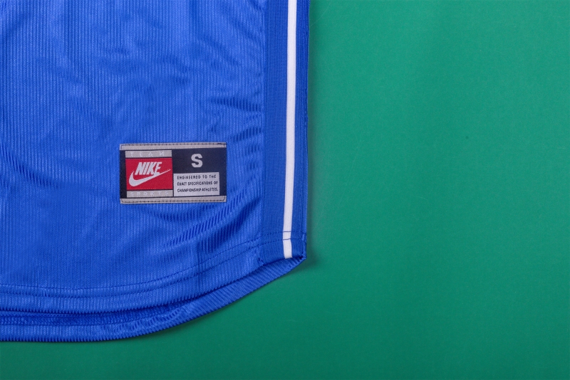Retro 1998 Italy Home Soccer Jersey