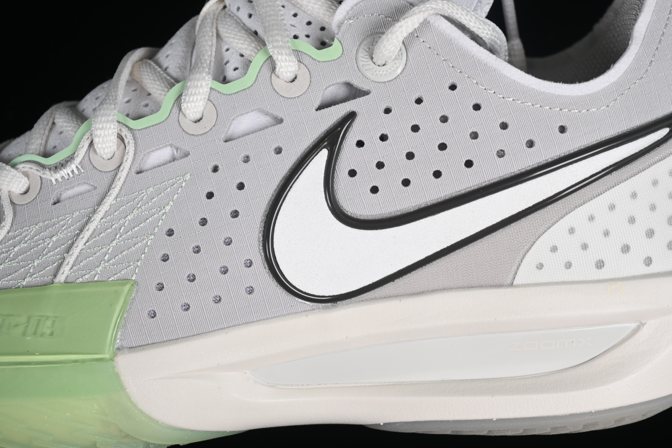Nike Air Zoom G.T.Cut 3 EP Basketball Shoes with Full-Length ZoomX Foam - DV2913-003