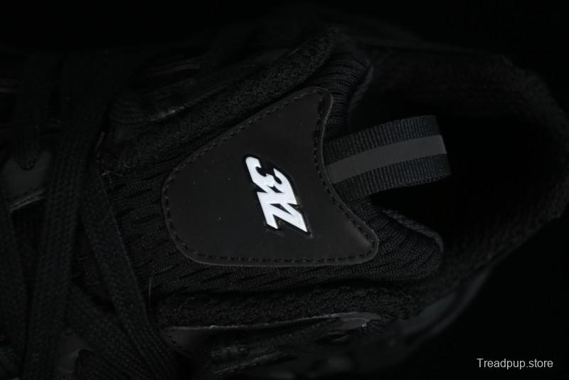 Balenciaga Phantom Sneaker - W3XL11000