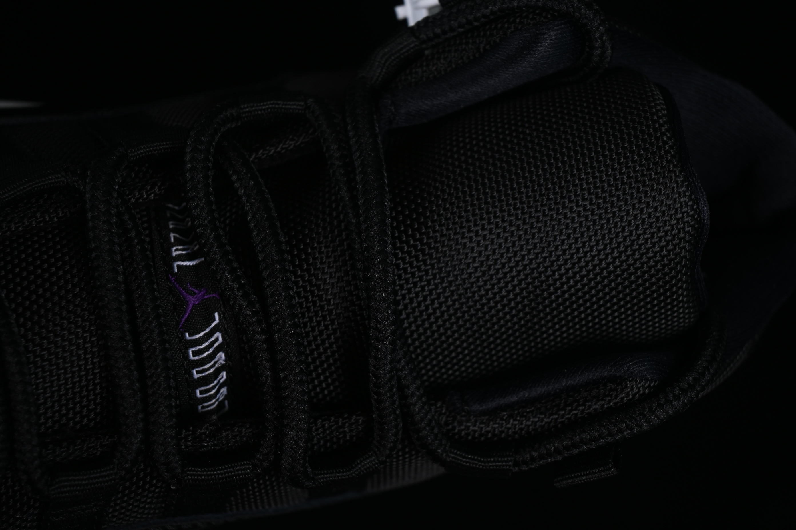 Nike Air Jordan 11 Retro Basketball Shoes with Patent Leather and Carbon Fiber Plate - CT8812-999