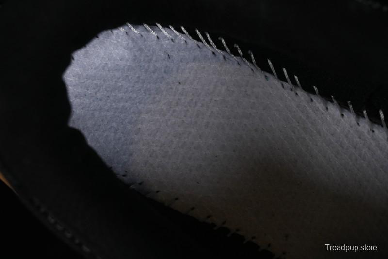 New York Yankees MLB Chunky Runner Lace Lightweight Casual Sneakers - 3ASHCRR3N50BKS