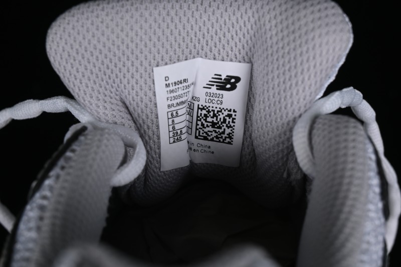 New Balance 1906 Series Retro Dad Style Casual Running Shoes - M1906RI