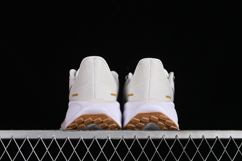 Nike Air Zoom Pegasus 41 Lightweight Breathable Running Shoes with Cushioning Technology - FD2723-005