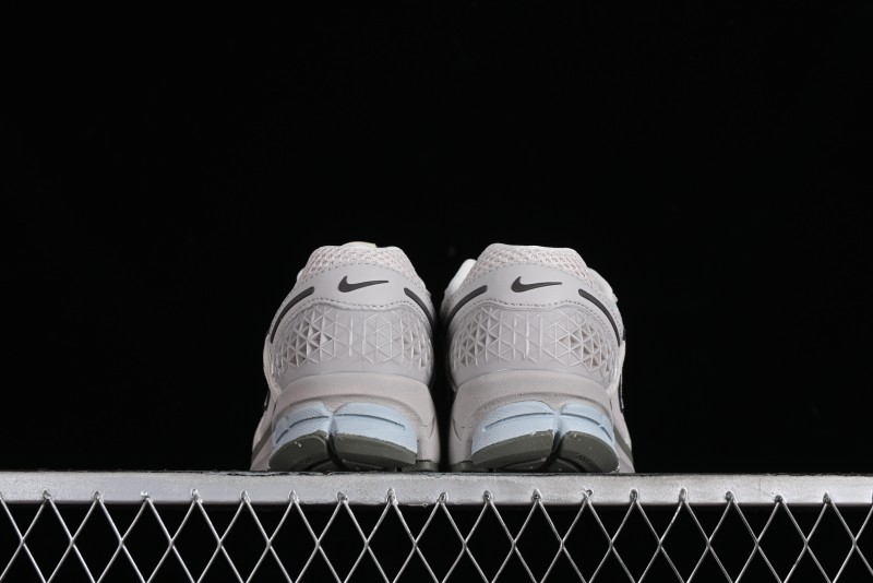 Nike Zoom Vomero 5 SP Classic Retro Casual Running Shoes - FZ3653-104