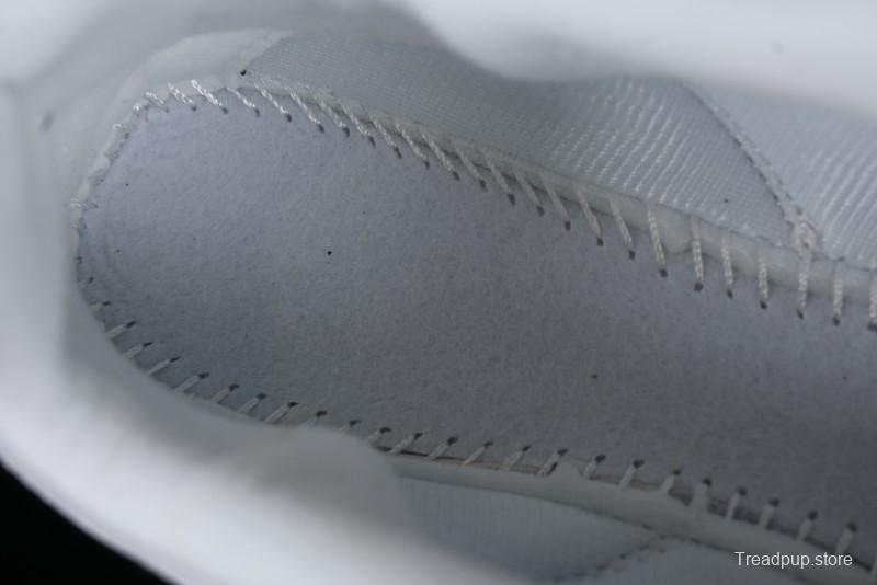 New Balance RC24 Series Retro Football-Inspired Casual Sneakers - URC42LA