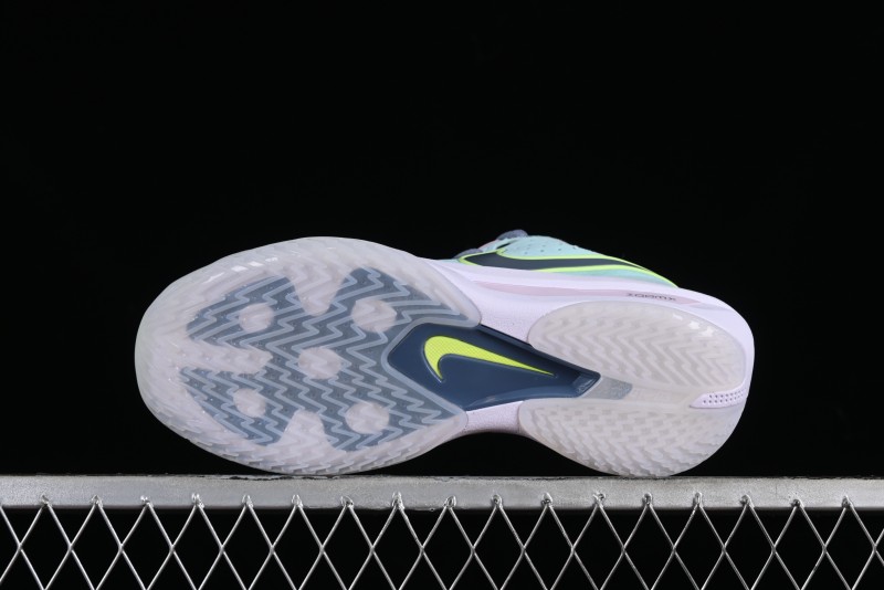 Nike Air Zoom G.T.Cut 3 EP Basketball Shoes with Responsive Cushioning - DV2913-401