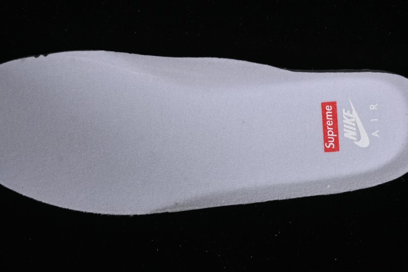 Supreme x Nike Air Force 1 '07 Low Casual Sneakers with Full-Length Air Solo Cushion - CU9225-010