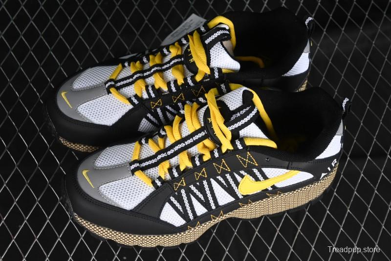 Nike Air Humara Retro Trail Running Shoes with 1990s Outdoor Style - AJ1102-001