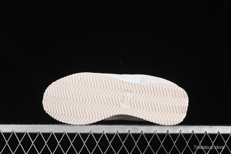 Nike Classic Cortez Leather Retro Running Shoes - HF6410-101