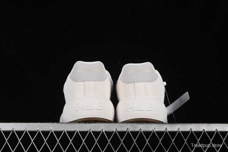 MLB Chunky Classic Base New York Yankees Lightweight Platform Casual Sneakers - 3ASXBMN4N50GRL