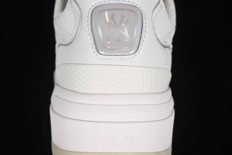 MLB Chunky Liner Jelly Lightweight Platform Sneakers with 6cm Height Increase - 3ASXCHV4N50WHS