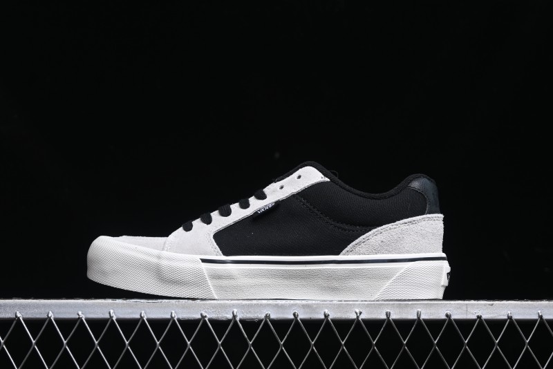 Vans Knu Skool Low-Top Retro Casual Vulcanized Slip-On Shoes - VN0009QCSWE