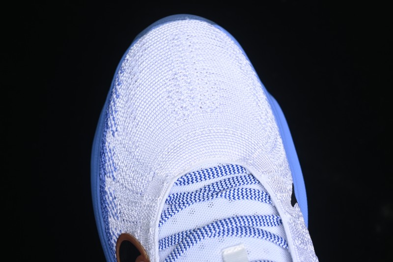 Nike Air Zoom G.T. Hustle 3 FP Basketball Shoes with Cushioning and Breathability - FV5953-100