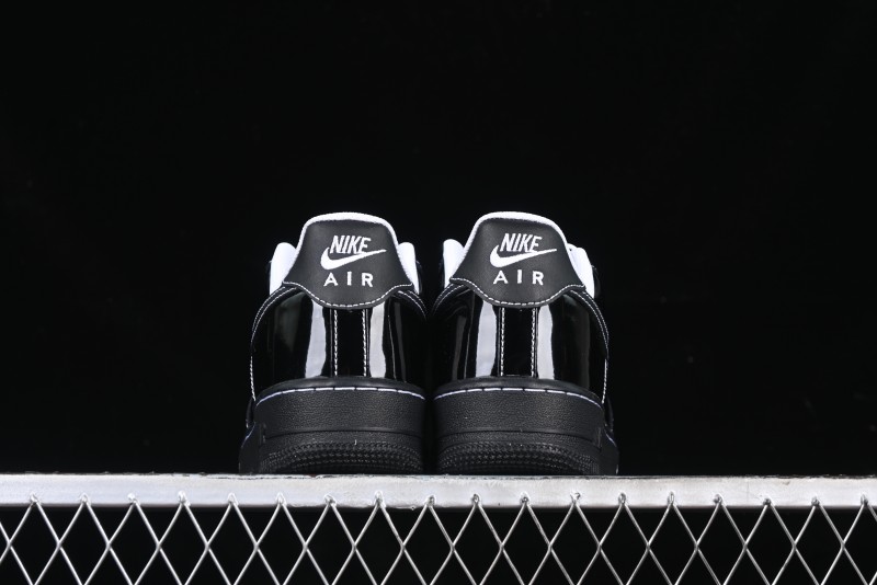 Nike Air Force 1 '07 Low Casual Sneakers with Full-Length Air Cushion - HF4084-001