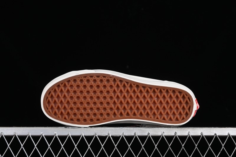 Vans Vault Og Style 36 Low-Top Retro Skate Shoes - VN0A3DZ5ODY