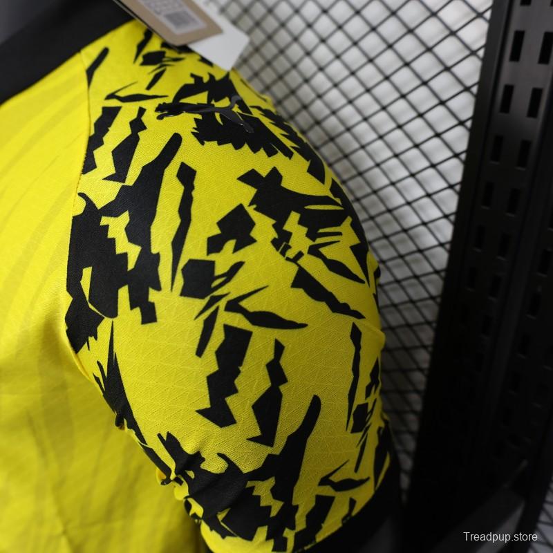 Player Version 25/26 Borussia Dortmund Yellow with Black Pattern Jersey