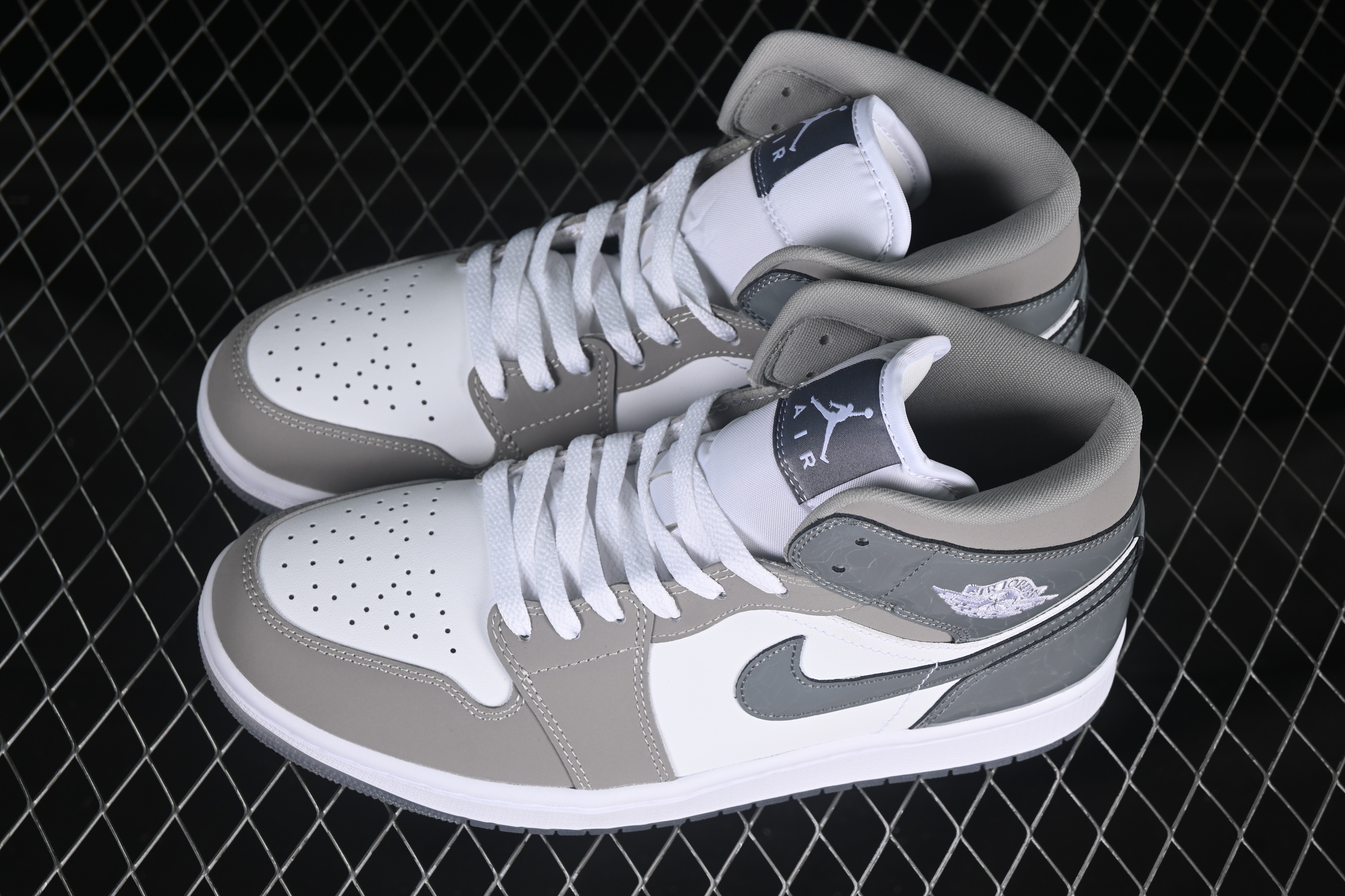 Nike Air Jordan 1 Mid Basketball Shoes in White Grey Patent Leather - HF3216-100