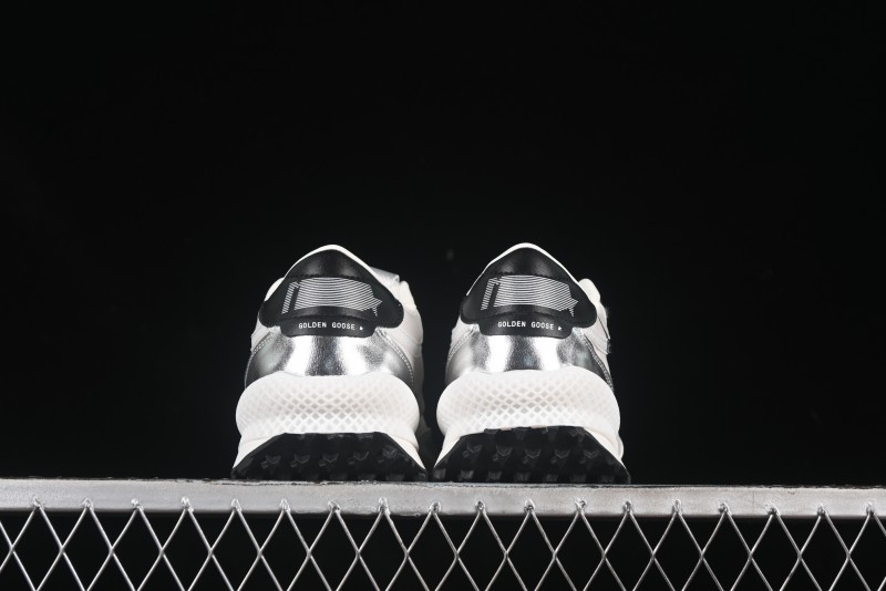 Golden Goose Marathon Comfortable Low-Top Lifestyle Sneakers in White Black Silver - H8D4