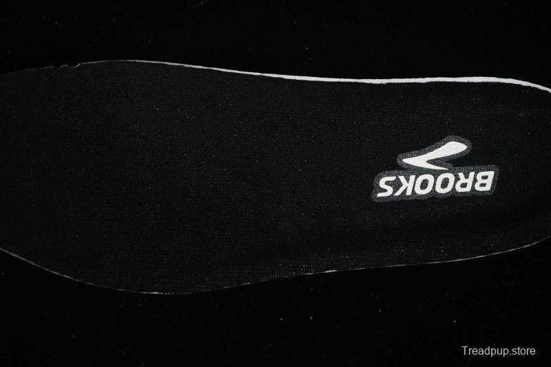 Brooks Glycerin Max Cushioned Marathon Running Shoes with Nitrogen Technology - 110447D284