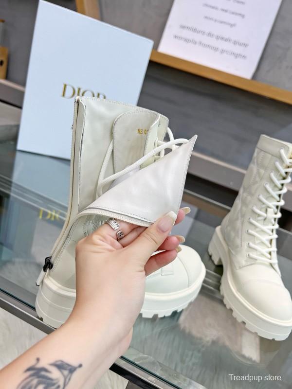 2024 Women Dior white leather boots MJ00430