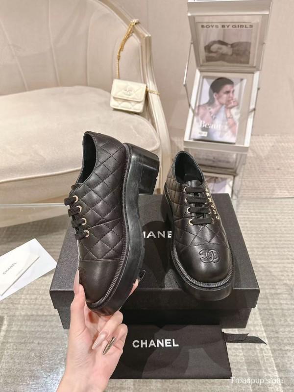 2025 Women Chanel Black Leather Oxford Lace-up B2599