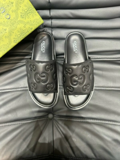 2024 GUCCI Black Leather Slippers MJ00200