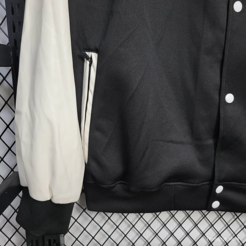 25/26 Manchester United Jacket BLACK/White Windbreaker