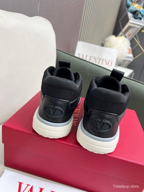 Valentino RUNBOOT Mid-Top Sneakers with Urban Casual Design - AS00380