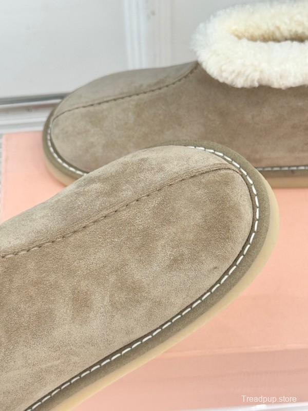 Miu Miu Retro Shearling Platform Snow Boots - KFY00300