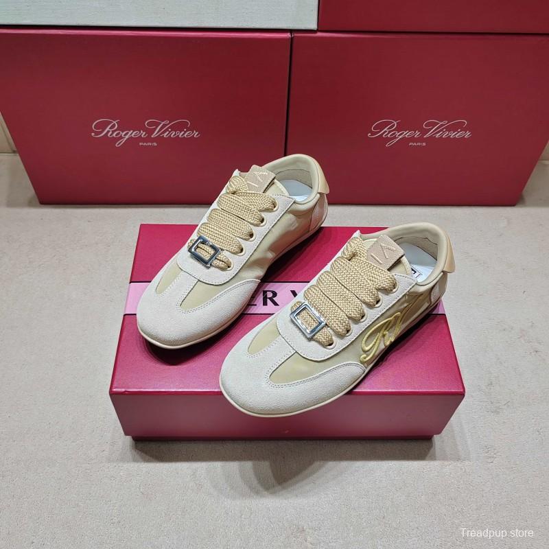 Roger Vivier SS25 Casual Sneakers Classic Design - L Y00300