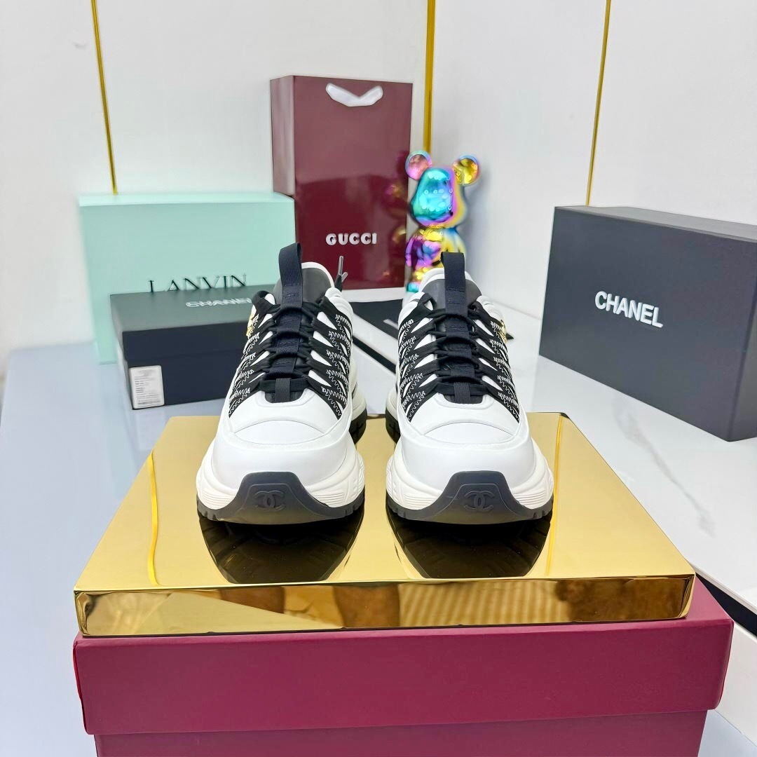 Adidas 2025 SS Panda Sneakers Classic Design Casual Sports Shoes - LY00360