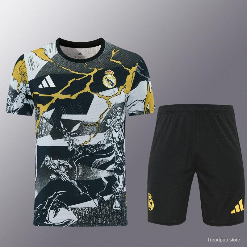 26/27  Real Madrid Black x Marvel  Short Sleeve+Soccer Shorts