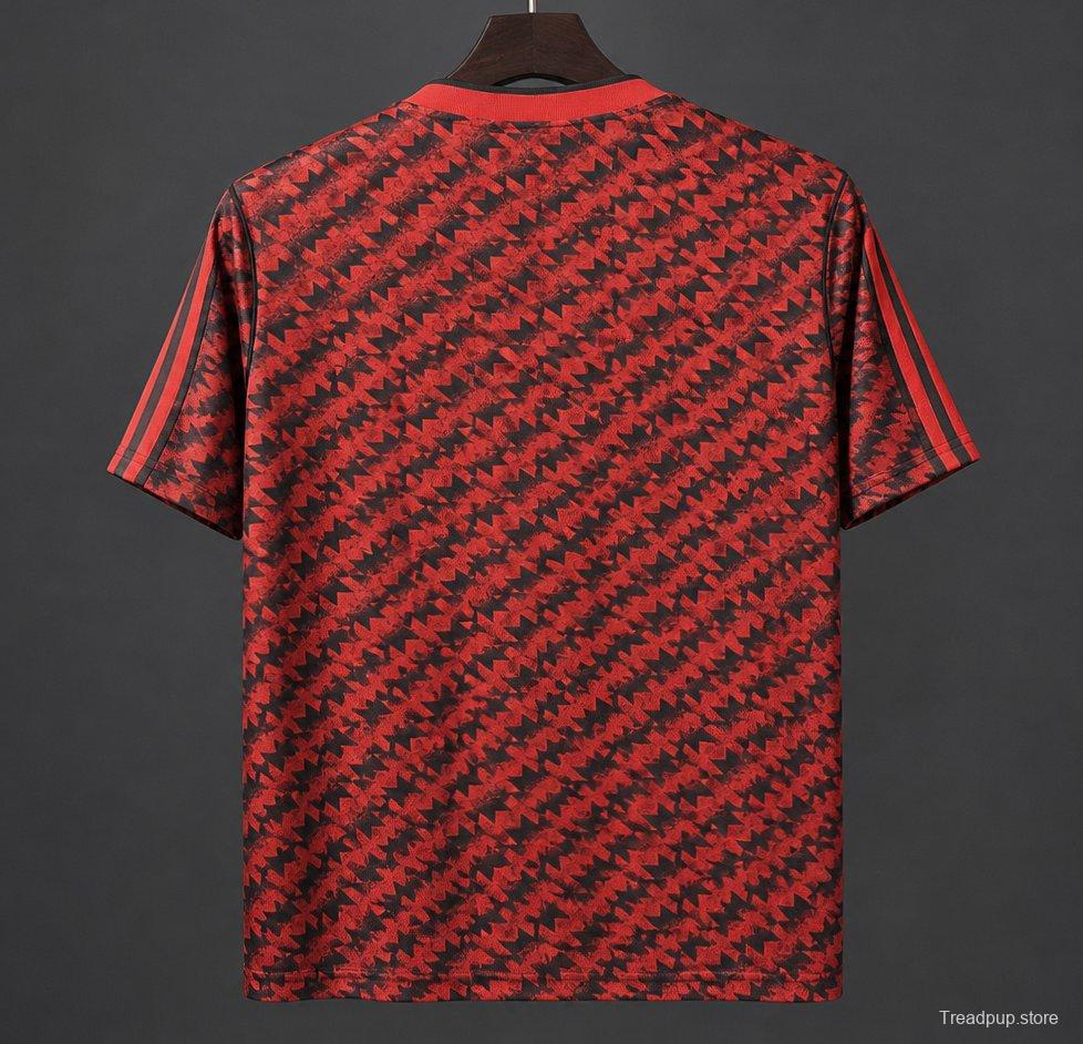 26/27 Manchester Untied 1990–92 Away Red/Black Remake Jersey